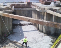 thumbs_brookline-ave-culvert-excavation